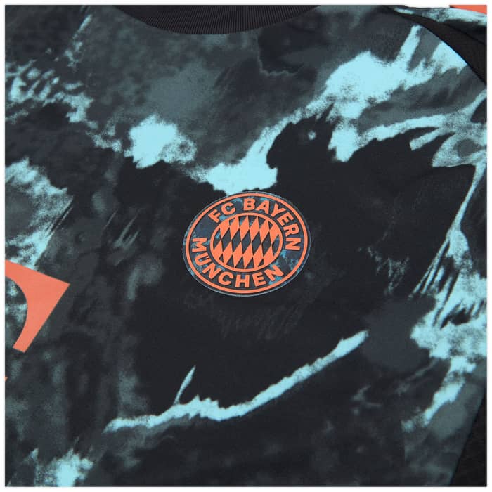 2024-25 Bayern Munich Away Shirt (Women's)