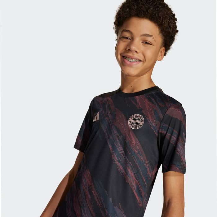 2025-26 Bayern Munich adidas Pre-Match Shirt (KIDS)