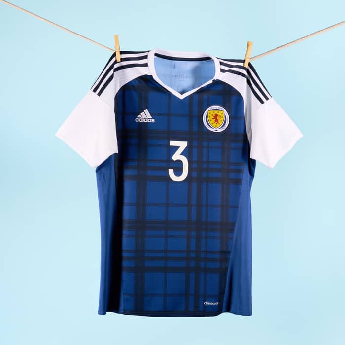 2016-17 Scotland Maillot Domicile Robertson #3 - 6/10 - (S)