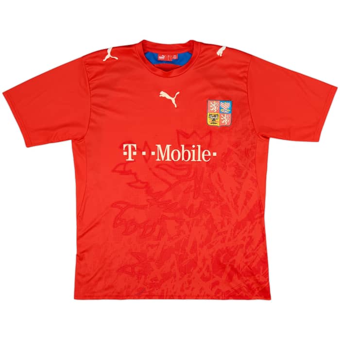 2006-08 Czech Republic Basic Home Shirt - 4/10 - (L)