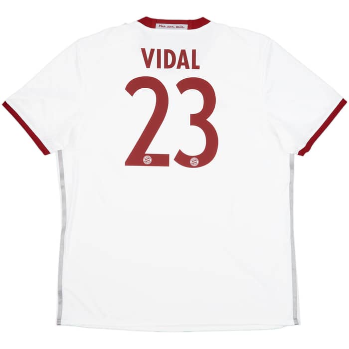2016-17 Bayern Munich Third Shirt Vidal #23 (XL)