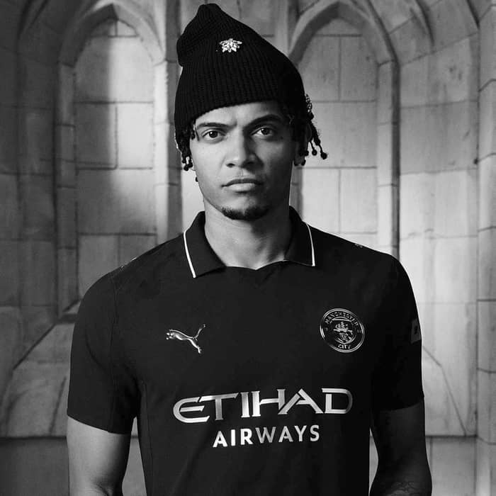 2025-26 Manchester City Authentic Away Shirt