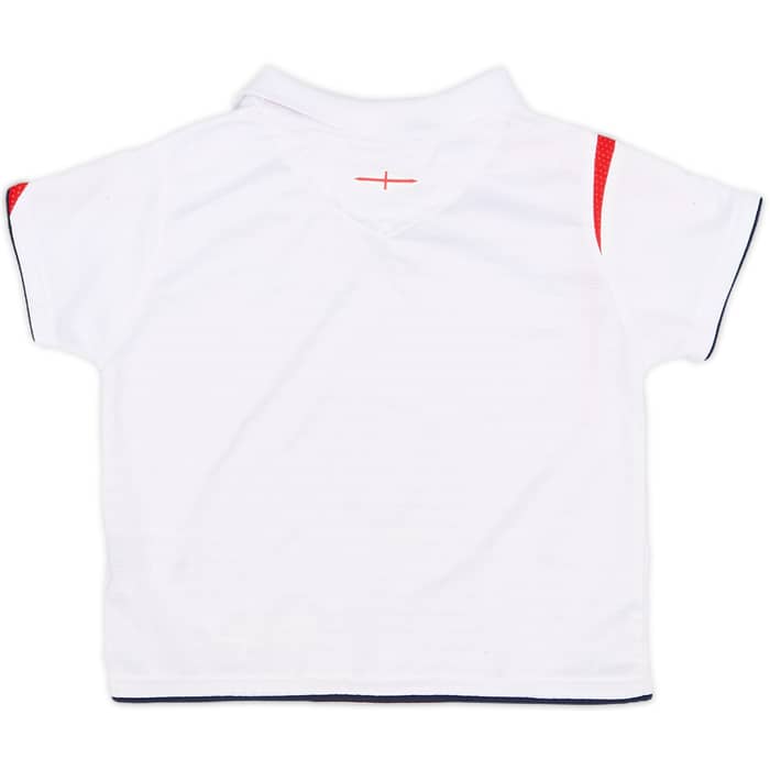 2005-07 England Home Shirt & Shorts - 8/10 - (18-24 Months)