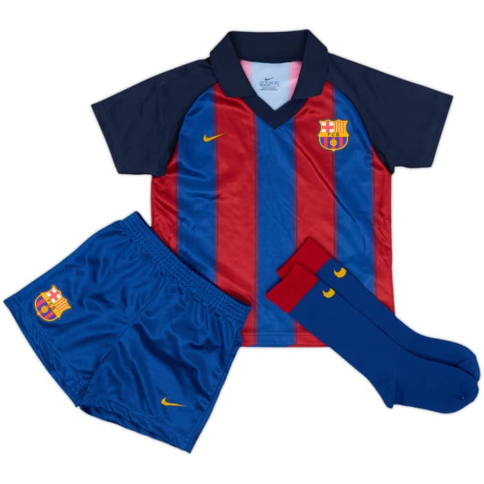 2003-04 Barcelona Home Shirt & Shorts - 9/10 - (XS.Boys)