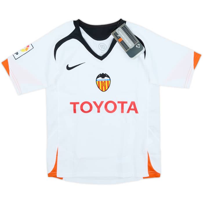 2005-06 Valencia Home Shirt (6-7 Years)