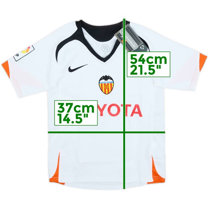 2005-06 Valencia Home Shirt (6-7 Years)