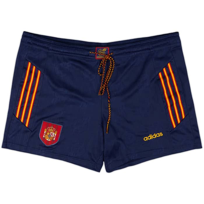 1996-98 Spain Home Shirt & Shorts R.Hierro #6 - 7/10 - (S)