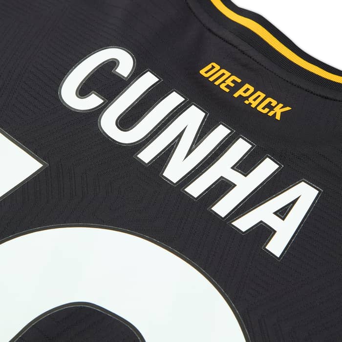 2024-25 Wolves Away Shirt Cunha #10