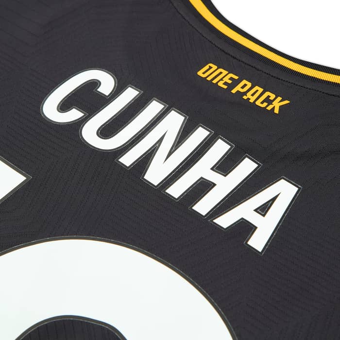2024-25 Wolves Away L/S Shirt Cunha #10