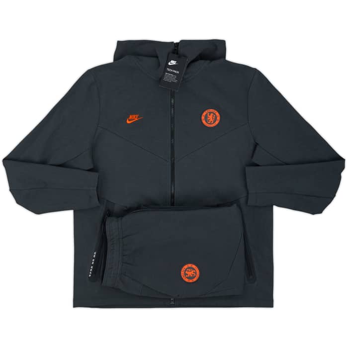 2019-20 Chelsea Nike Hooded Tracksuit (L)