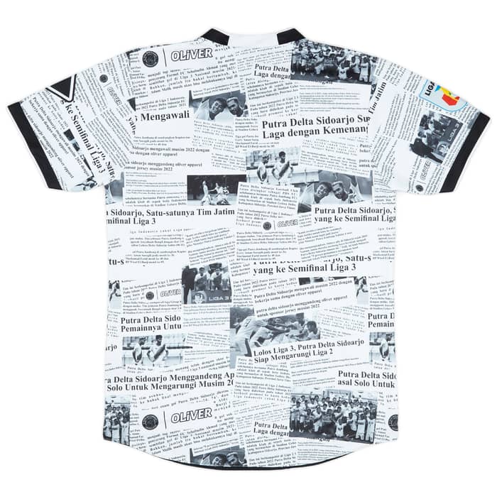 2022-23 Putra Delta Sidoarjo Away Shirt