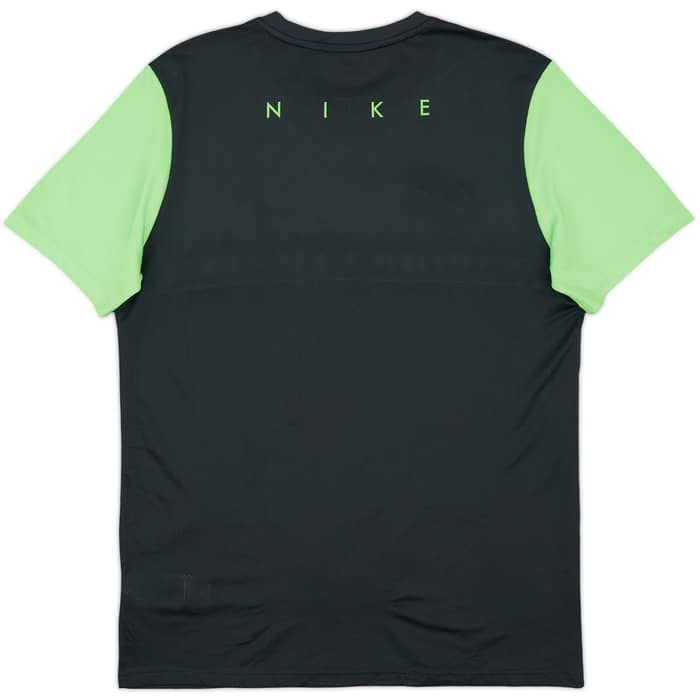 2020-21 Nike Training Shirt - 6/10 - (L)
