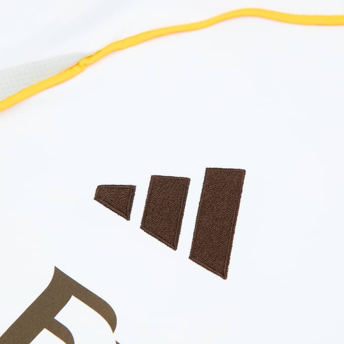 2025-26 Real Madrid Home L/S Shirt Valverde #8