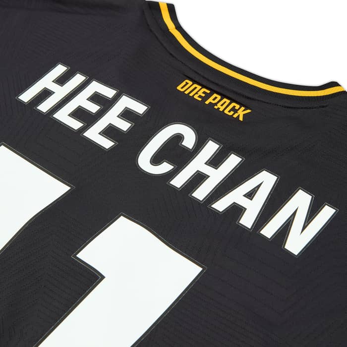 2024-25 Wolves Away Shirt Hee Chan #11