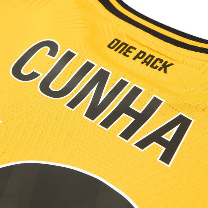 2024-25 Wolves Home L/S Shirt Cunha #10