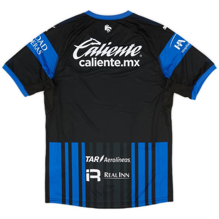 2018-19 Queretaro Home Shirt (M)