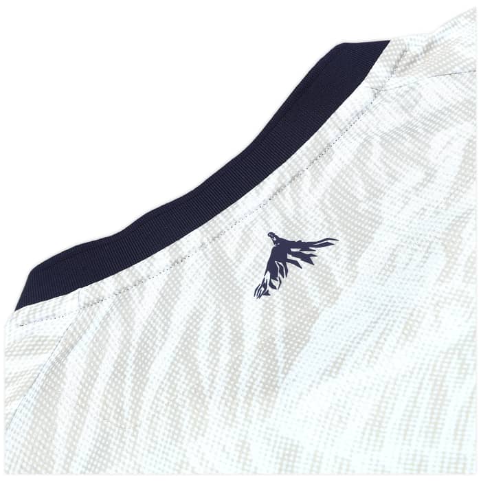 2024-25 Osasuna Away Shirt
