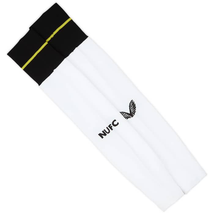 2023-24 Newcastle Third Footless Socks (L/XL)