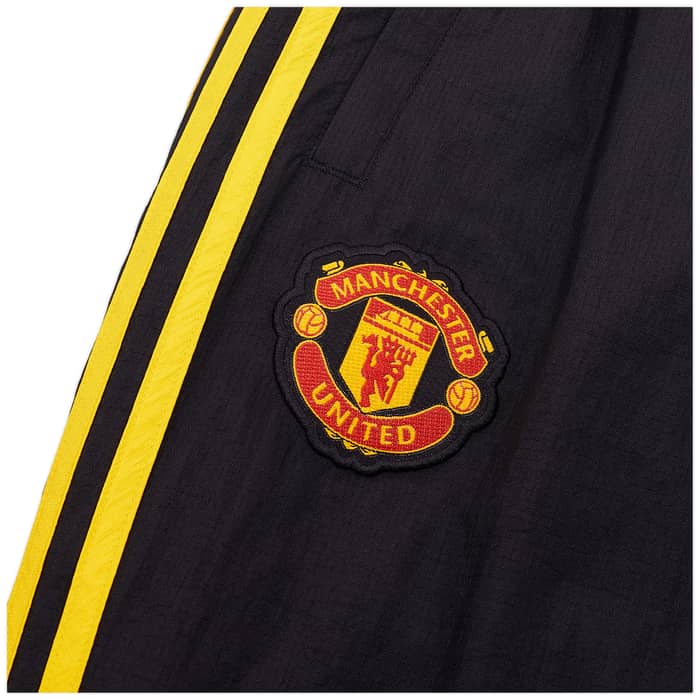 2021-22 Manchester United adidas Icon Woven Track Pants/Bottoms