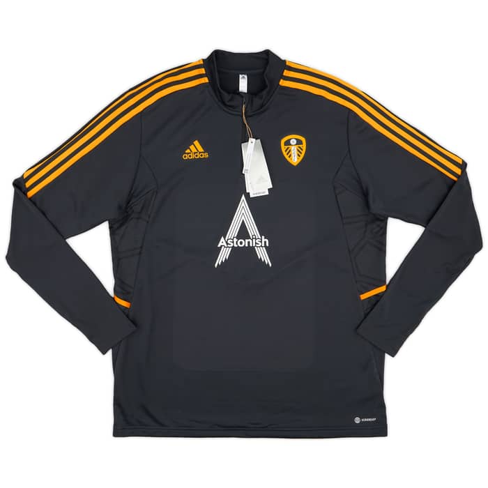 2022-23 Leeds United Player Issue 1/4 Zip Training Top