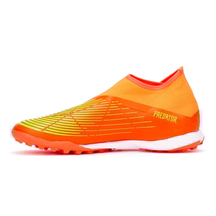 2022 adidas Predator Edge .3 Laceless Football Boots TF 10