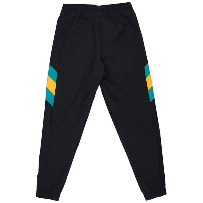 2022-23 Bayern Munich adidas Icon Woven Pants/Bottoms