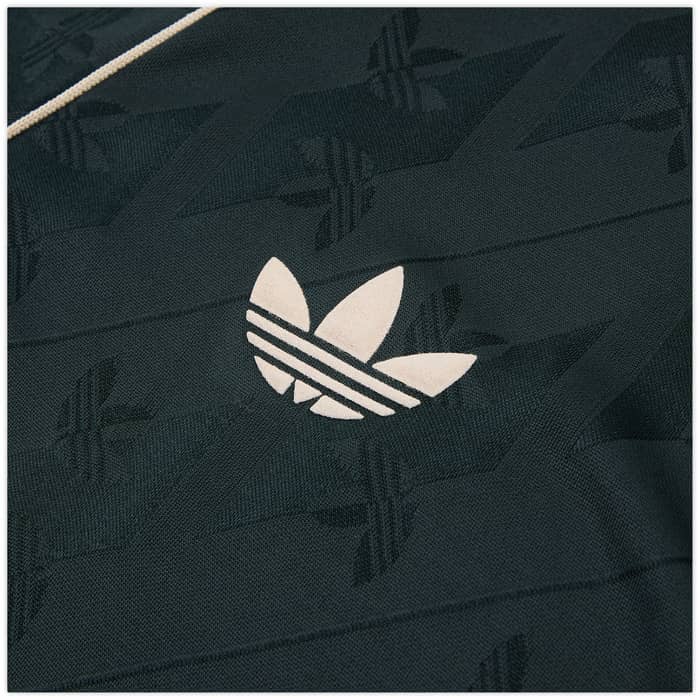 2024-25 Real Madrid adidas Originals Lifestyler Shirt (M)