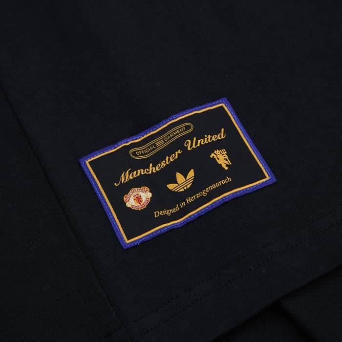 2025-26 Manchester United adidas Originals Icon Graphic Tee (3XL)