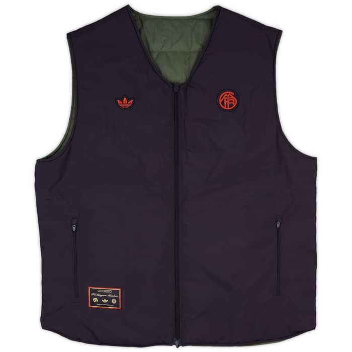 2025-26 Bayern Munich adidas Originals Icon Reversible Vest