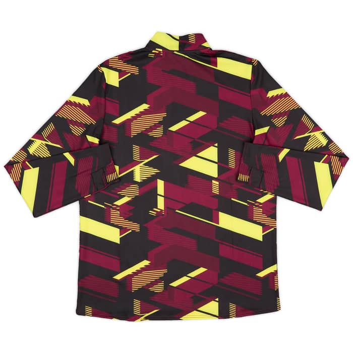 2023-24 Burnley Umbro 1/4 Zip Pre-Match Top