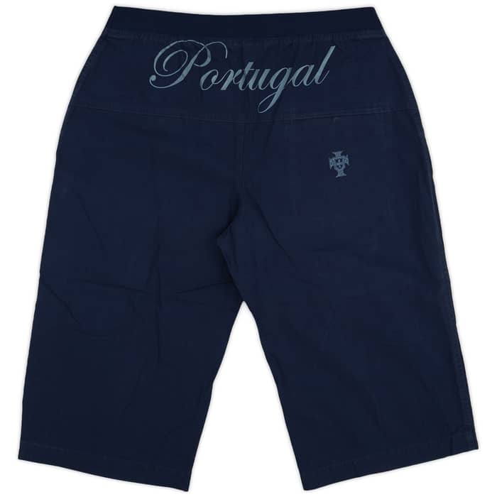 2004-05 Portugal Nike 3/4 Chino Pants (L)