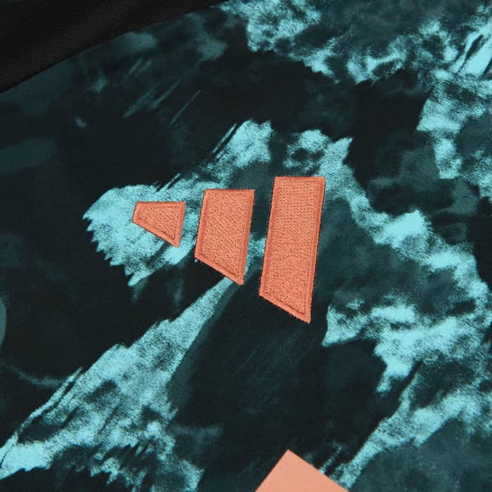 2024-25 Bayern Munich Away Shirt Olise #17