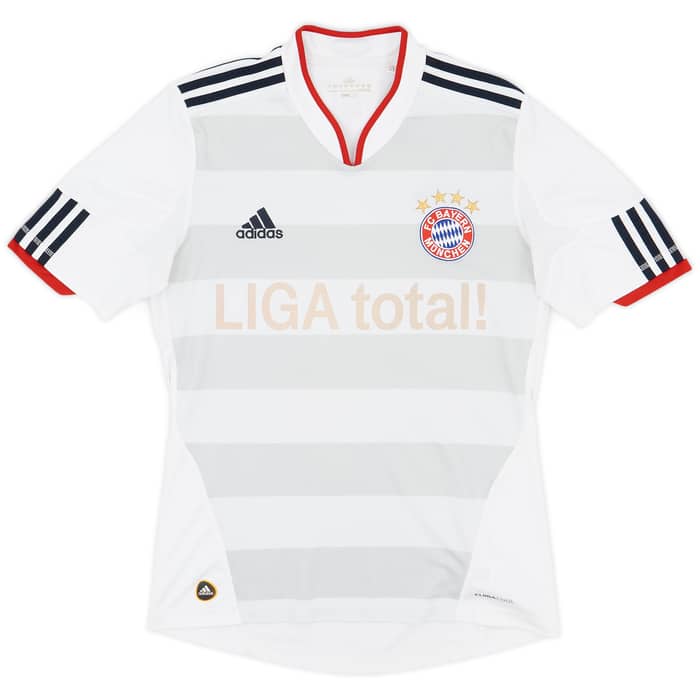 2010-11 Bayern Munich Away Shirt - 4/10 - (S)