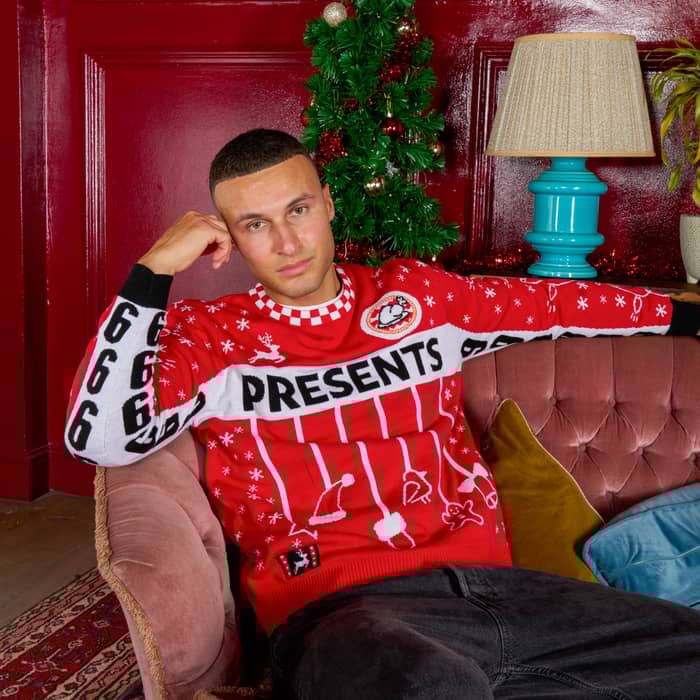 Presents #9 Christmas Jumper