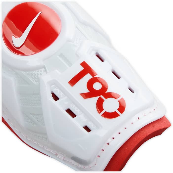 Nike T90 Shin Pads (S)