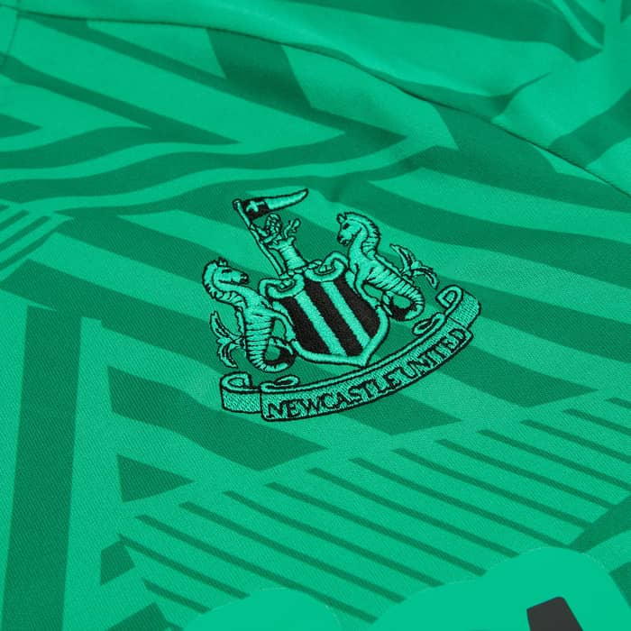 2023-24 Newcastle Away Shirt Burn #33
