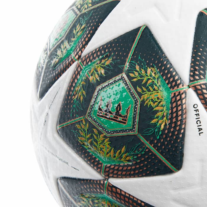 2024-25 UEFA Champions League adidas Pro Official Match Ball - 9/10 - (Size 5)