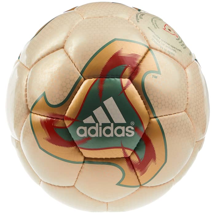 2002 FIFA World Cup adidas Fevernova Official Match Ball - In Box - (Size 5)