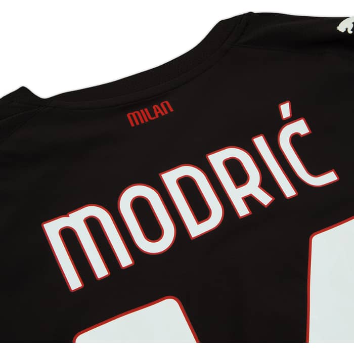 2025-26 AC Milan Authentic Home Shirt Modric #14