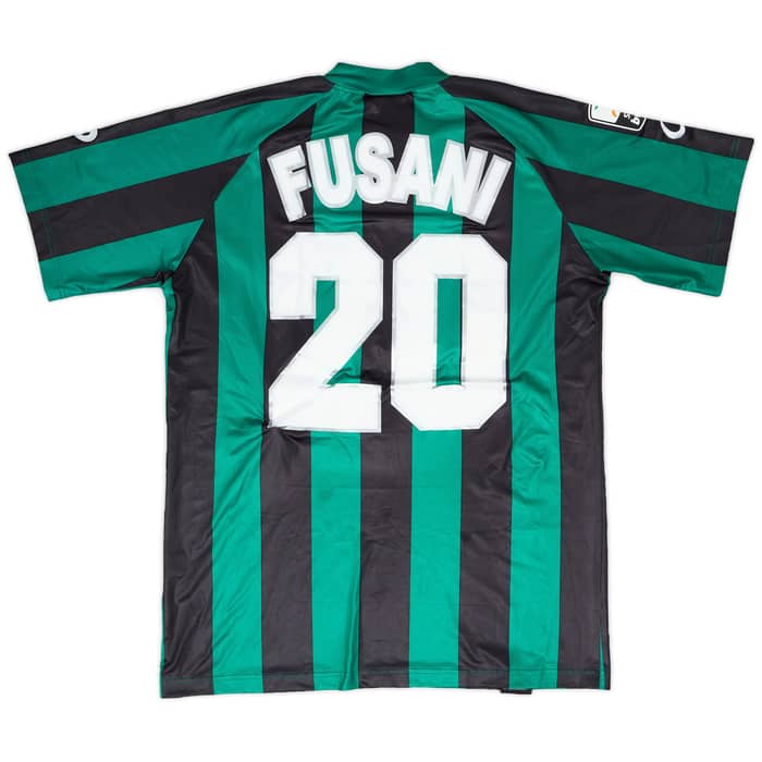 2010-11 Sassuolo Match Issue Home Shirt Fusani #20