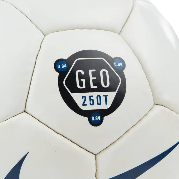 1990s Nike Geo 250T Ball - 8/10 - Size 4