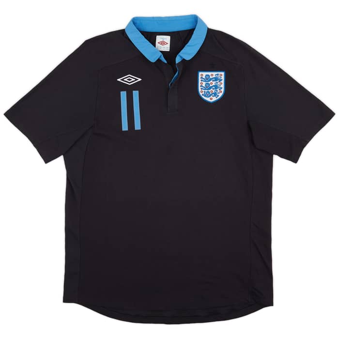 2011-12 England Away Shirt Young #11 - 7/10 - (L)