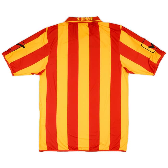 2009-10 Catanzaro Home Shirt & Shorts Kit (XL)