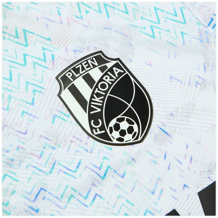 2025-26 2025-26 Viktoria Plzen Away Shirt