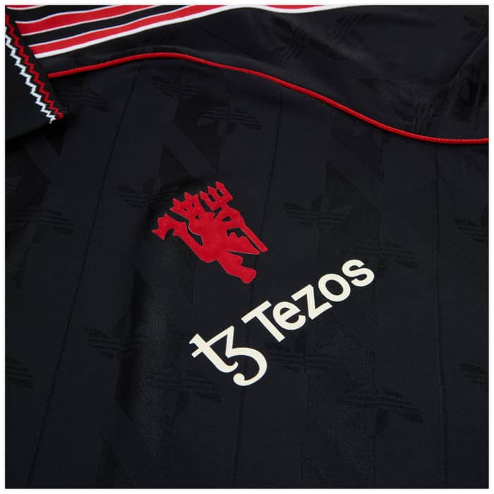 2024-25 Manchester United Player Issue Lifestyler L/S Shirt - As New