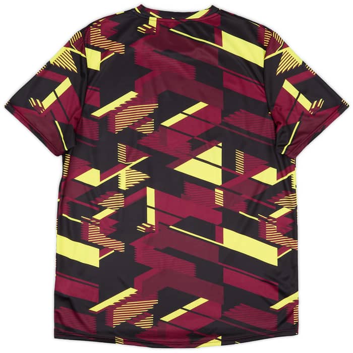 2023-24 Burnley Umbro Pre-Match Shirt - As New