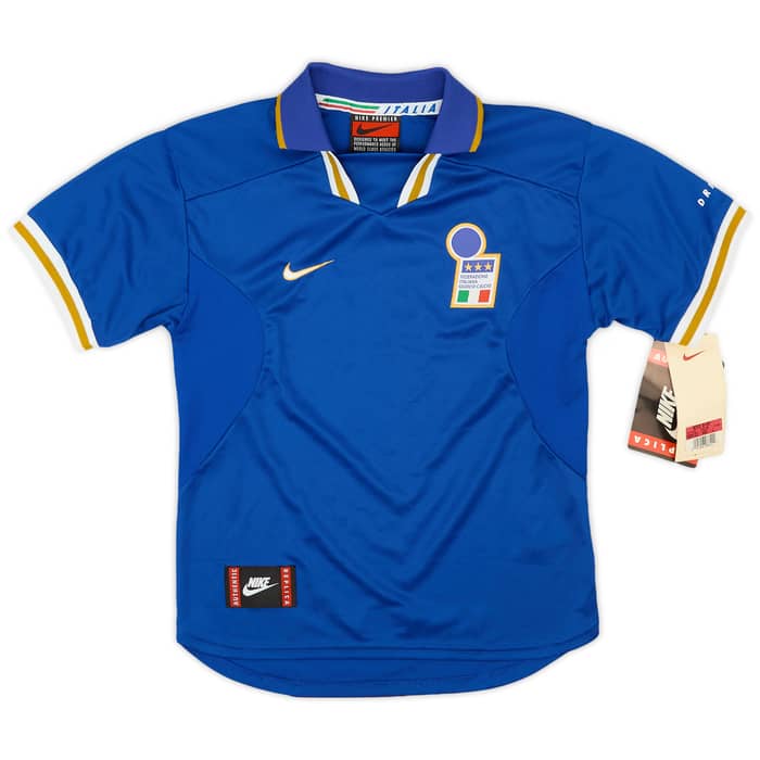 1996-97 Italy Home Shirt (L.Boys)