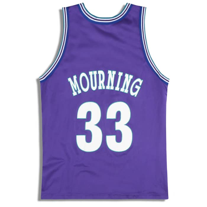 1995 Charlotte Hornets Mourning #33 Champion Jersey (Alternate) L