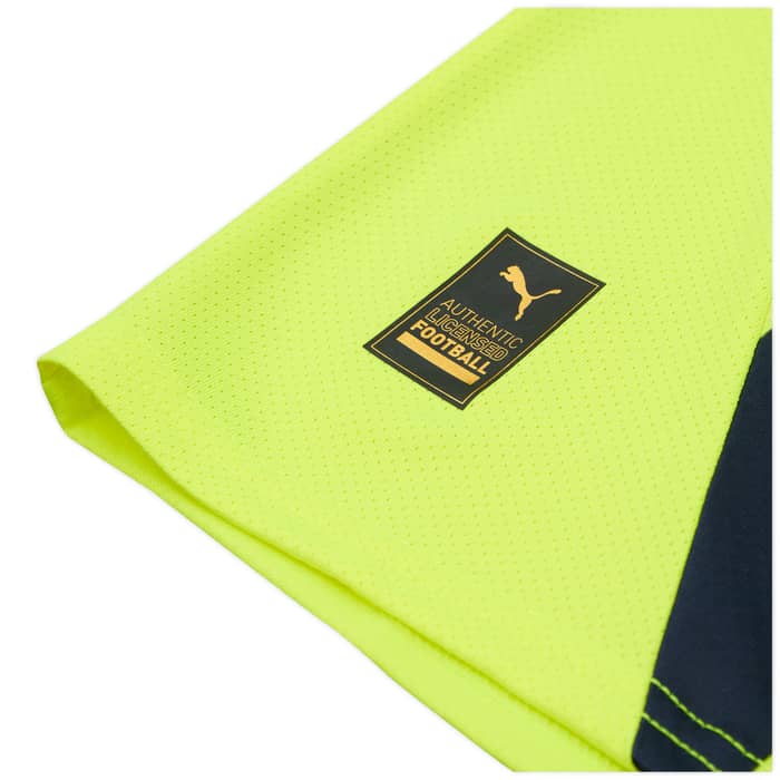 2024-25 Fleetwood Town Third Shirt