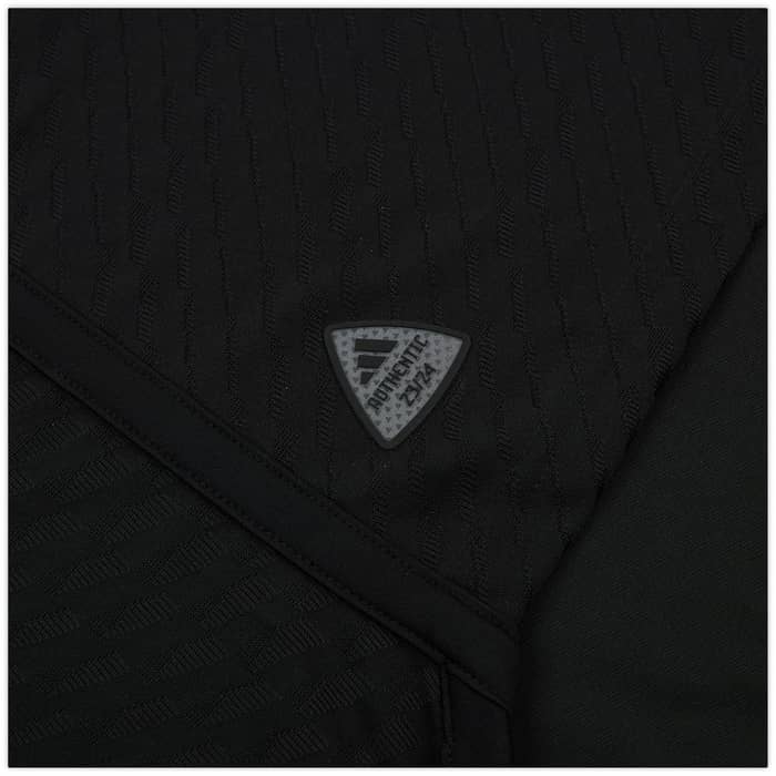 2023-24 Real Madrid Authentic Third Shirt Vini Jr. #7 (S)